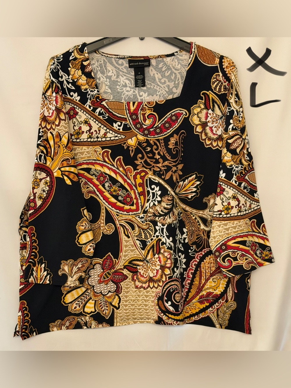 Alfred Dunner Black Paisley-Print Scoop Neck Tunic with Gold and Red Accents